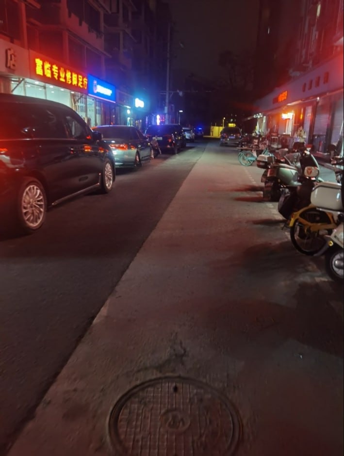 栖霞区 200-300 迈皋桥